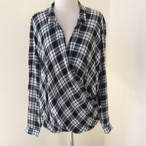 NWT ! GAP factory size XL black combo plaid top